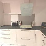 Ruhige Einliegerwohnung Mit Grosser Terrasse