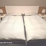 Ruhige Einliegerwohnung Mit Grosser Terrasse *