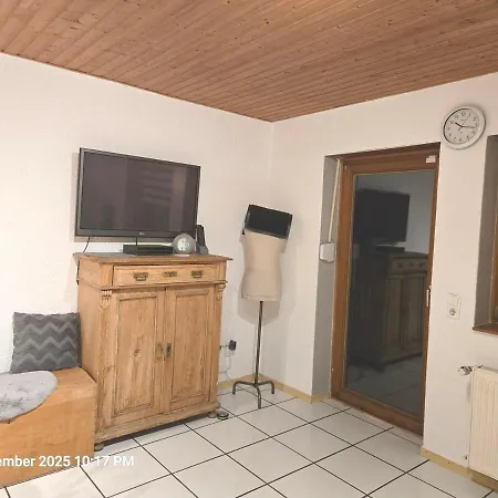 Ruhige Einliegerwohnung Mit Grosser Terrasse Apartment Hoeringen