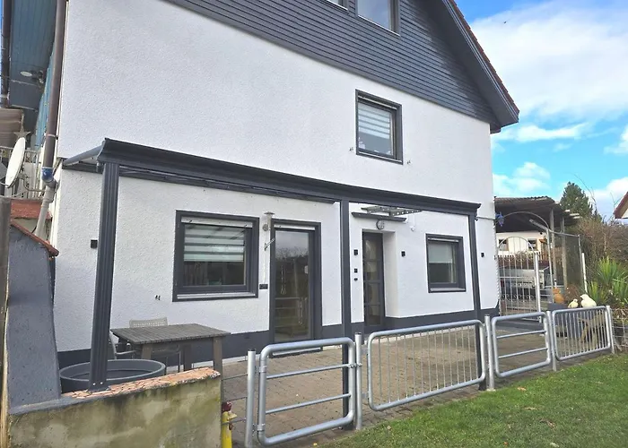 Ruhige Einliegerwohnung Mit Grosser Terrasse Daire *