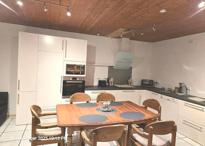 Ruhige Einliegerwohnung Mit Grosser Terrasse