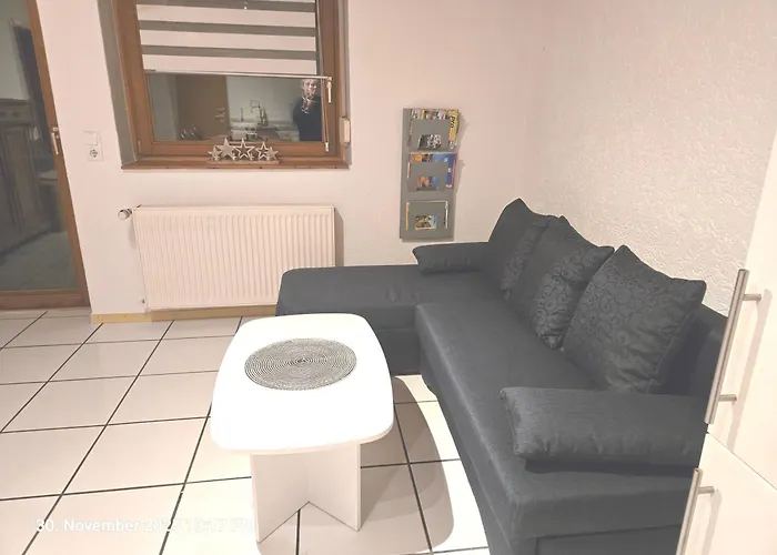 Ruhige Einliegerwohnung Mit Grosser Terrasse Daire